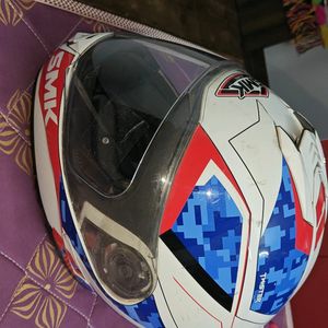 SMK FULLFACE MOTORCYCLE HELMET XL WHITE