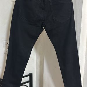 Men Slim Fit Low-Rise Black Jeans