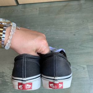 Authentic Women Vans