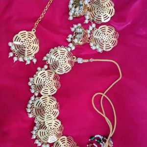 Gold And Pearl Necklace/Tikka Set