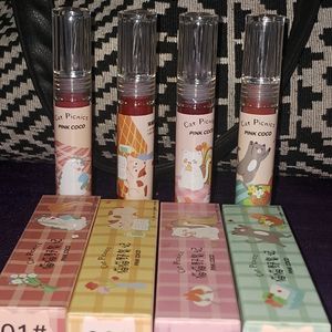 imported cute cat lip gloss [single peice]