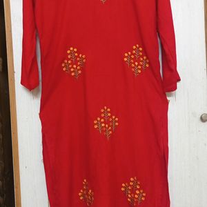 Red Kurti