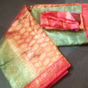 Kanchivaram  Pattu Saree With Blouse Piece...