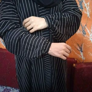 Trending Abaya