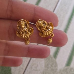 Lakshmi Ear Ring