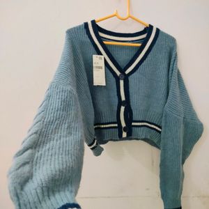 Woollen Cardigan 🩵