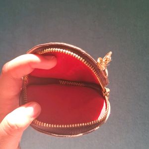 Louis Vuitton Coin Pouch For Akshara