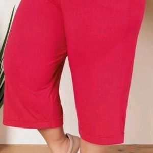 Women's Red Capri