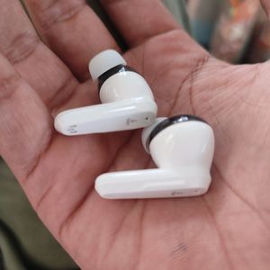 Boat Airpods 191g