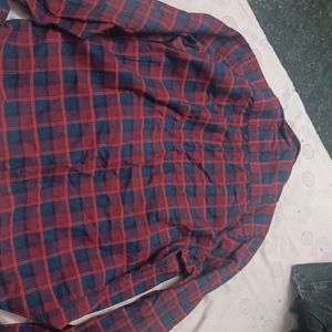 Red And Blue Checkered Shirt Size L