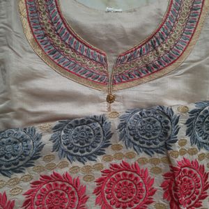 Off White Kurti