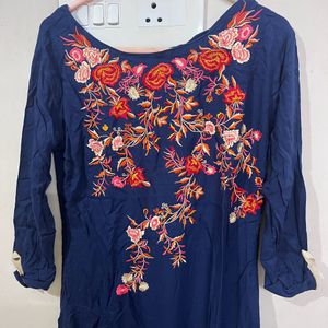 Kurti Thread Embroidery Kurta XS