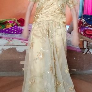 Elegant Evening Gown in Perfect Condition