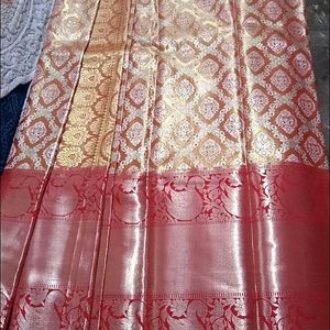 Flat Sale😍😍 Get This Pure Silk Saree @13999/