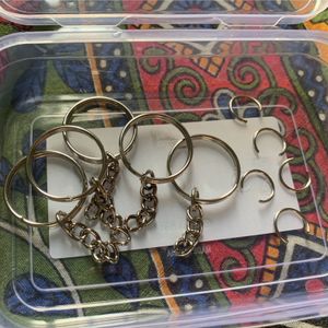 5+1 Free Keychain Ring With Connectors