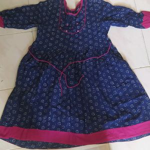 Sangria Girls Dress 16-17 Years