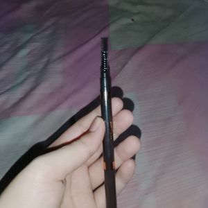 Smudge Free Eyebrow Pencil