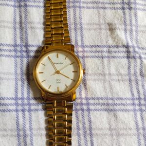 Wrist Watch Golden