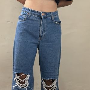 H&M Baggy  Ripped Jeans