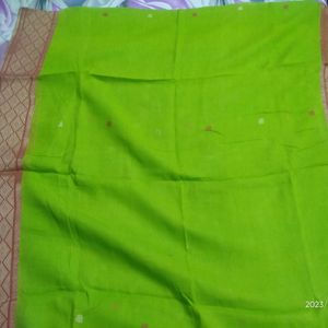 Green Saree With Zari