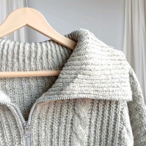 Barbell Cable Knit Sweater