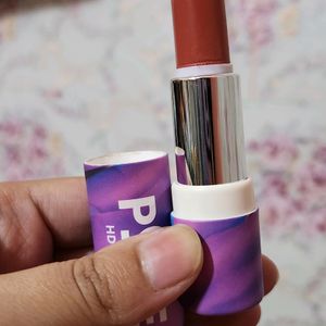 Myglamm Pose HD Lipstick