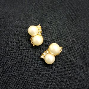 Pearl And Stones Golden Studs✨️