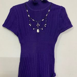 Stretchable top for women (fitted)