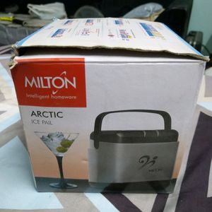 Milton Ice Pail