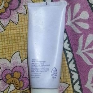 Instree Onion Repair Cleansing Foam