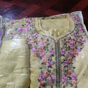 Beautiful Sharara Suit For Any Function