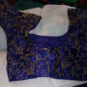 Fancy Blouse, Back Side Open