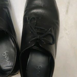 One8 By Virat Kohli Branded Formal Black Shoes For Men