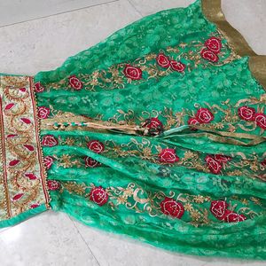 💚 Green Colour Anarkali Dress