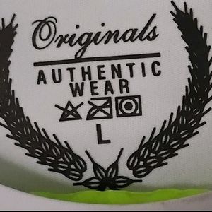 Originals AUTHENTIC WEAR