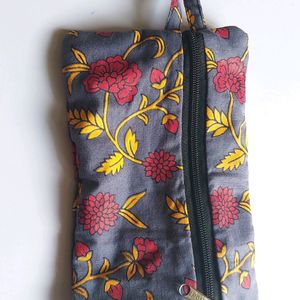 Very Beautiful Handmade Pouch For Wiomen & Girls