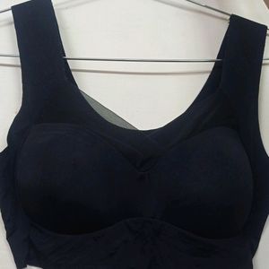 sport bra