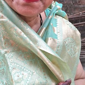 New Saree Just  Carried It For 30 Mins Only