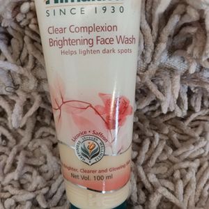 🆕 HIMALAYA Clear Complexion brightening Facewash