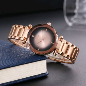 DIOR GOOD QUALITY LADIES WATCH @SALE