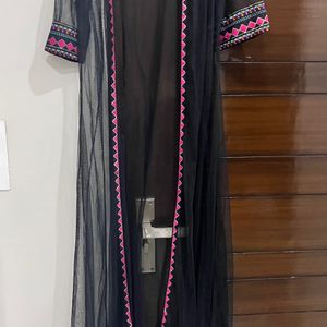 Women Black Kurta With Detachable Cape