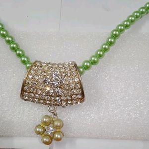 Brand New Jewellery Set  Necklace & Earrings