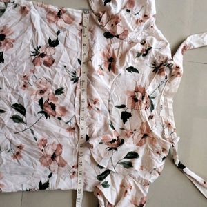 Pretty Floral Top