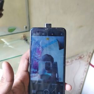 Oppo F11 Pro