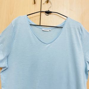 comfy V neck xxl tshirt for women