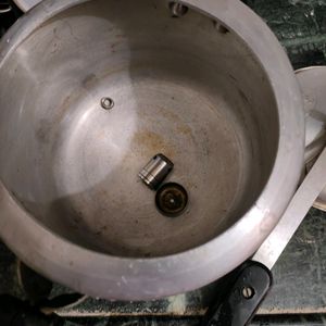 Used 3ltr Cooker