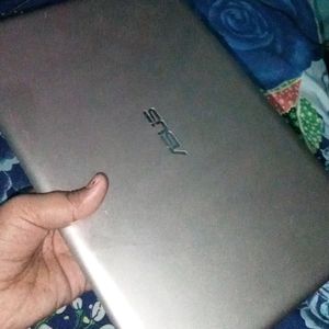 ASUS Slim Laptop With Charger Keyboard And Mouse