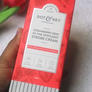 Strobe Cream From Dot & Key