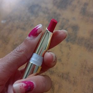 Myglamm Ultimatte Long Stay Matte Lipstick