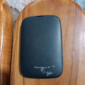 IT IS PORTABLE JIO ROUTER